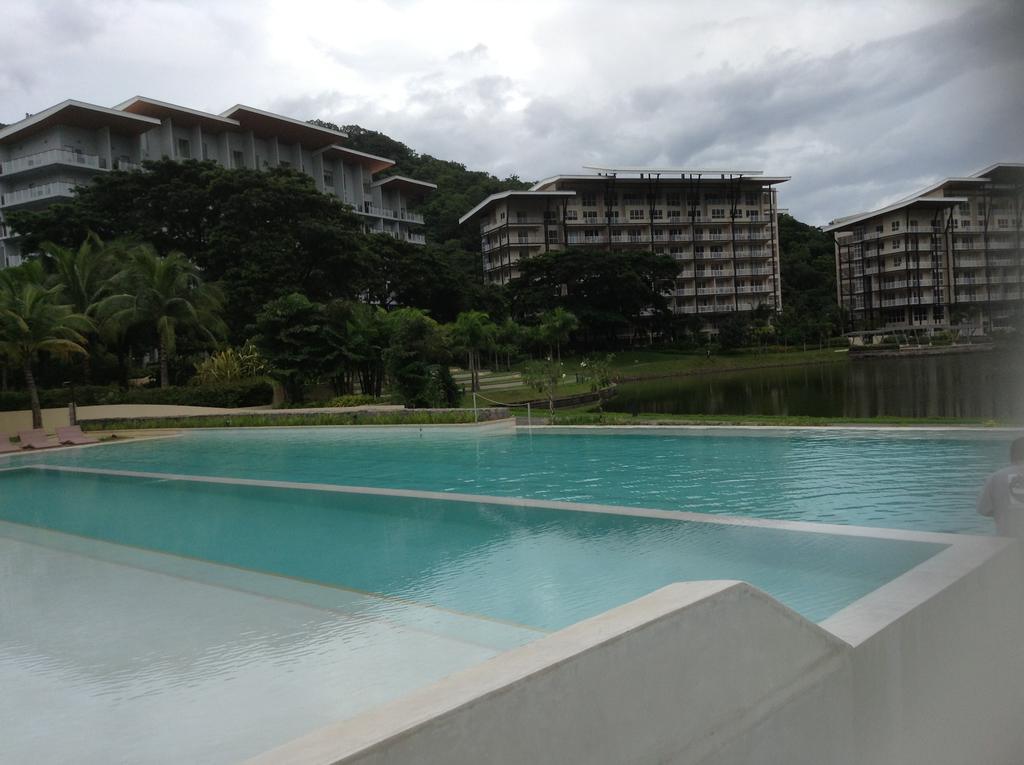 Pico Beach Front Condo Nasugbu Kültér fotó